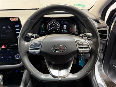 2022 Hyundai IONIQ - Thumbnail