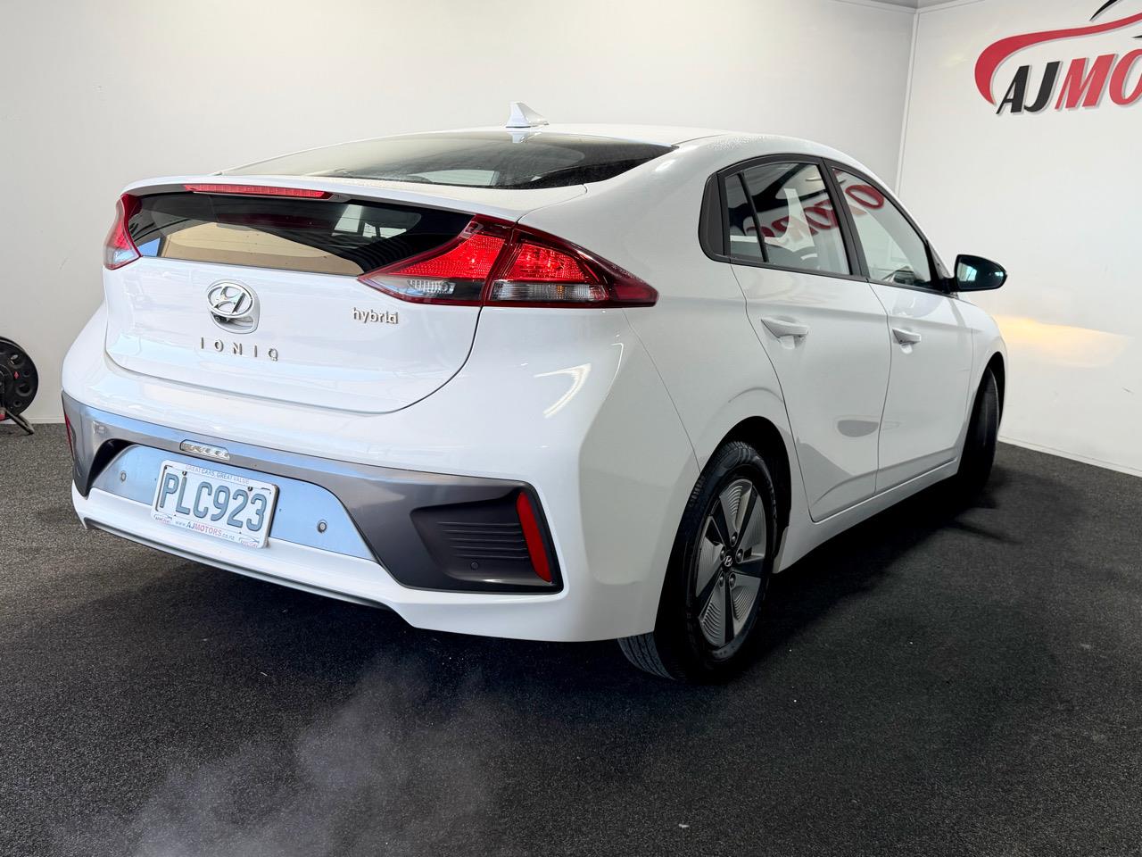 2022 Hyundai IONIQ