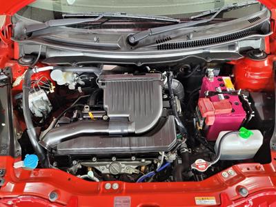 2014 Suzuki Swift - Thumbnail