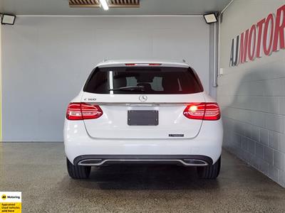 2015 Mercedes-Benz C 180 - Thumbnail