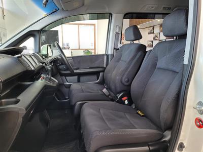 2012 Honda STEPWAGON - Thumbnail