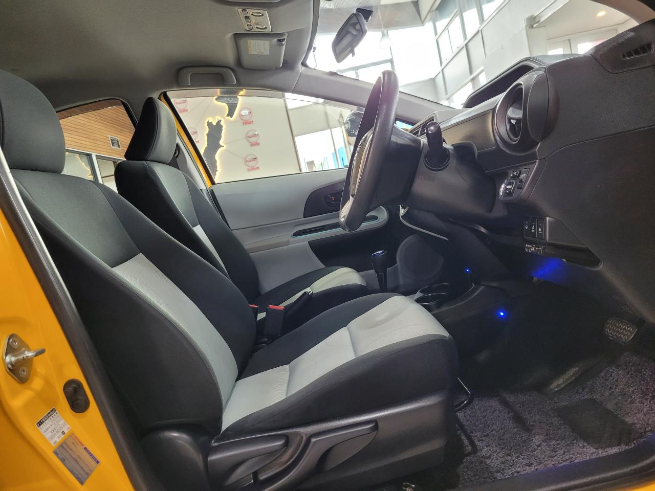 2012 Toyota Aqua