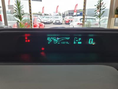 2012 Toyota Aqua - Thumbnail