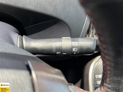 2014 Toyota Prius - Thumbnail