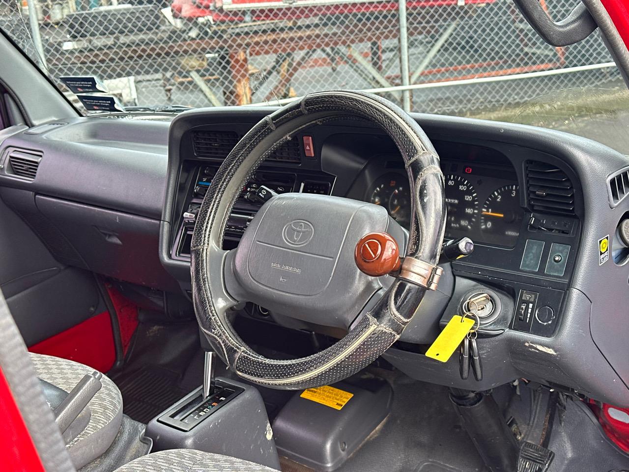 2004 Toyota Hiace
