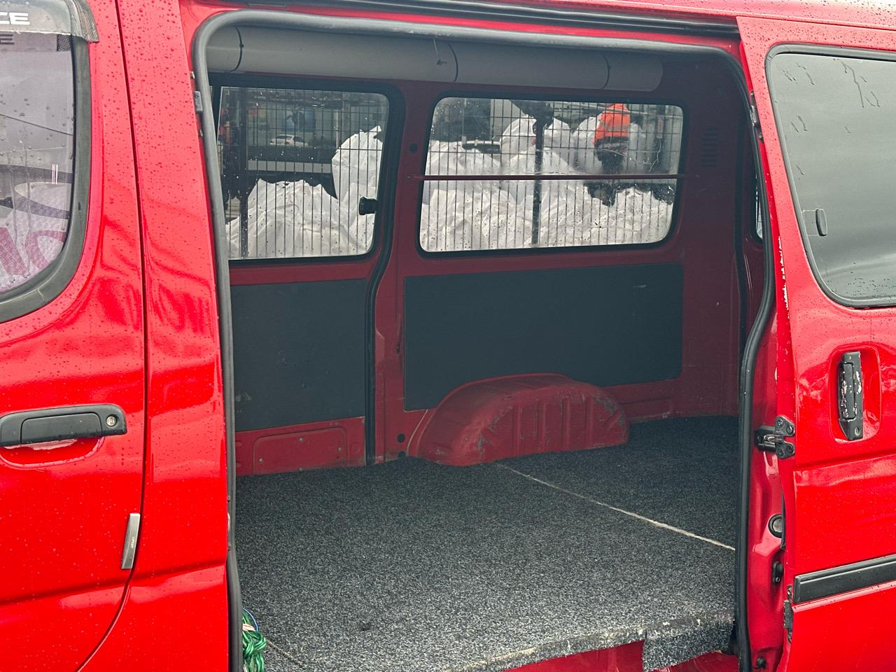2004 Toyota Hiace