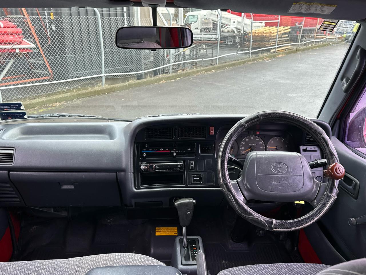 2004 Toyota Hiace