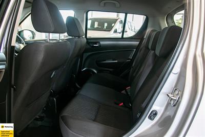 2012 Suzuki Swift - Thumbnail
