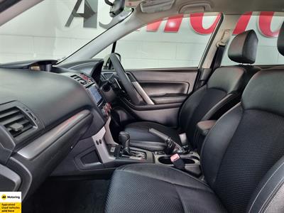 2014 Subaru Forester - Thumbnail