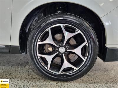 2014 Subaru Forester - Thumbnail