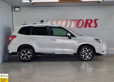 2014 Subaru Forester - Thumbnail