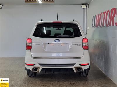 2014 Subaru Forester - Thumbnail