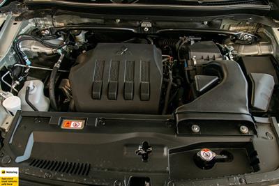 2025 Mitsubishi Eclipse Cross - Thumbnail