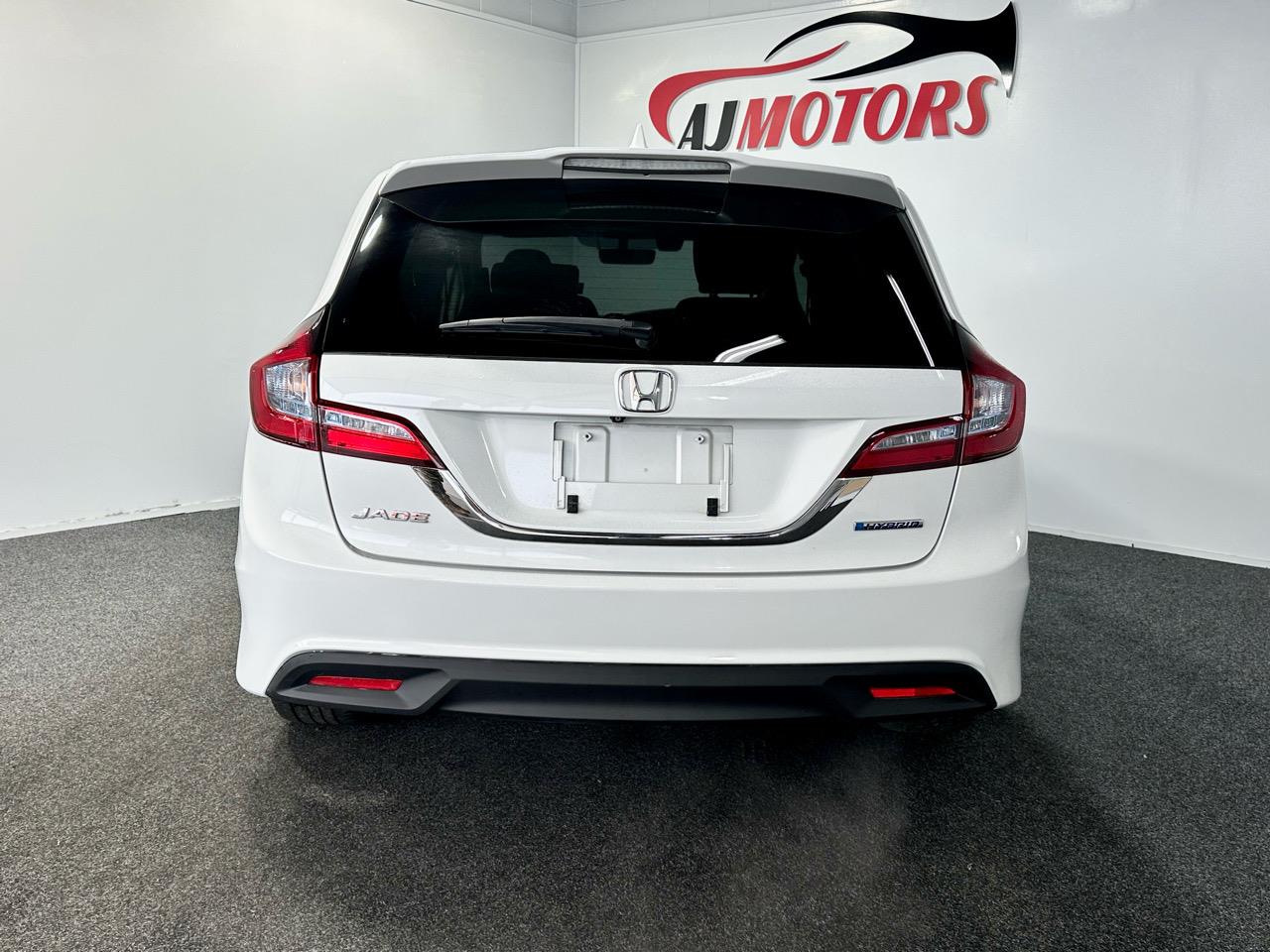 2015 Honda Jade