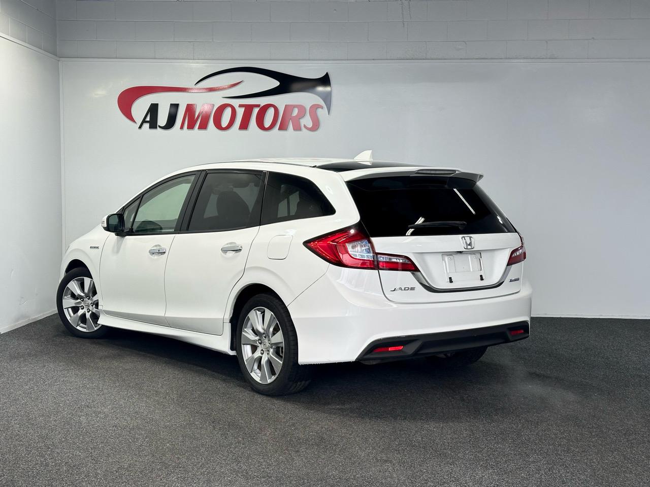 2015 Honda Jade