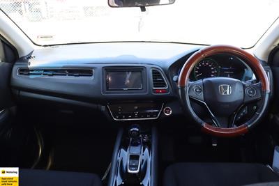 2014 Honda Vezel - Thumbnail