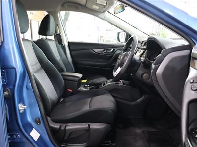 2021 Nissan X-Trail - Thumbnail