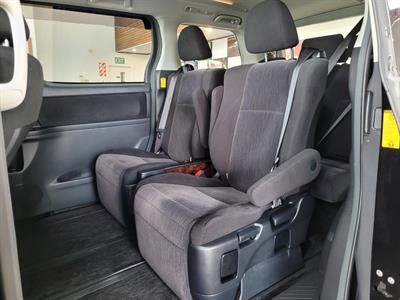 2012 Toyota Alphard - Thumbnail