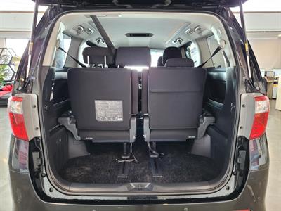 2012 Toyota Alphard - Thumbnail