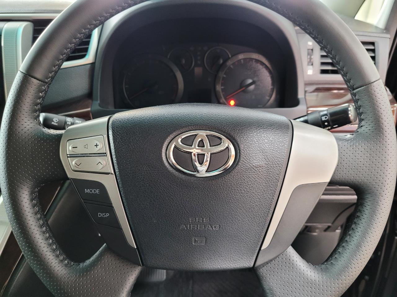 2012 Toyota Alphard