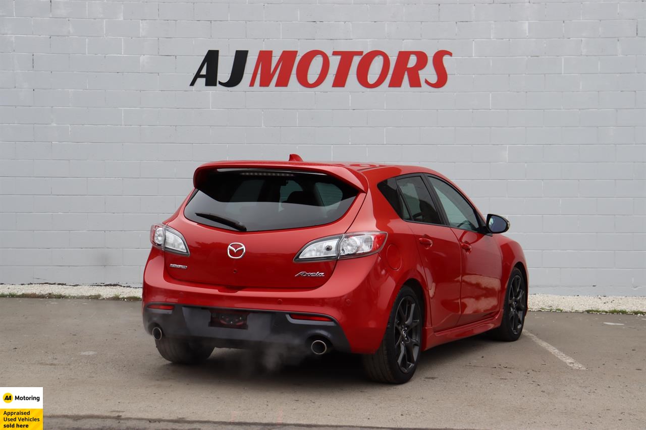 2012 Mazda Axela