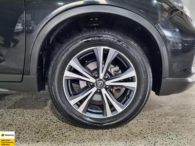 2017 Nissan X-Trail - Thumbnail
