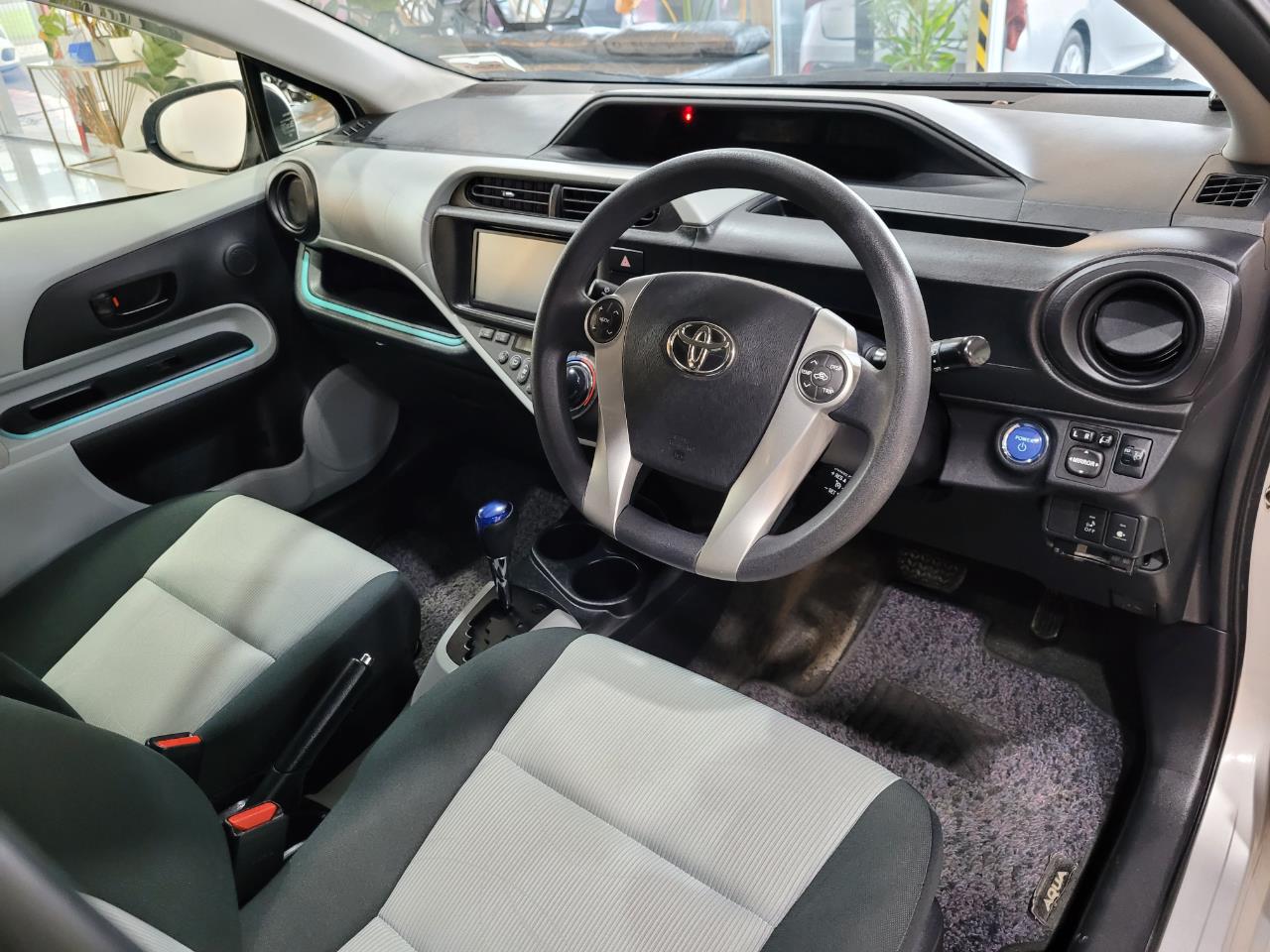 2012 Toyota Aqua