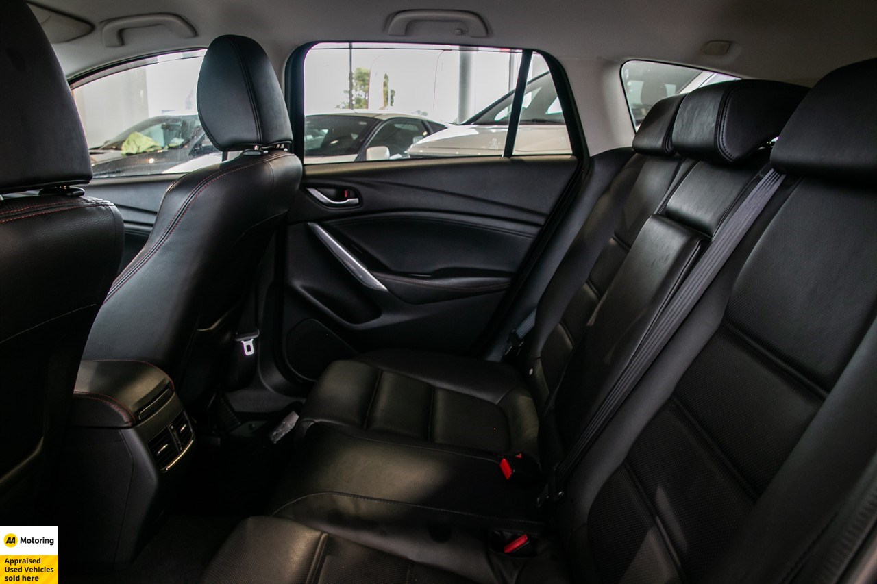 2013 Mazda Atenza