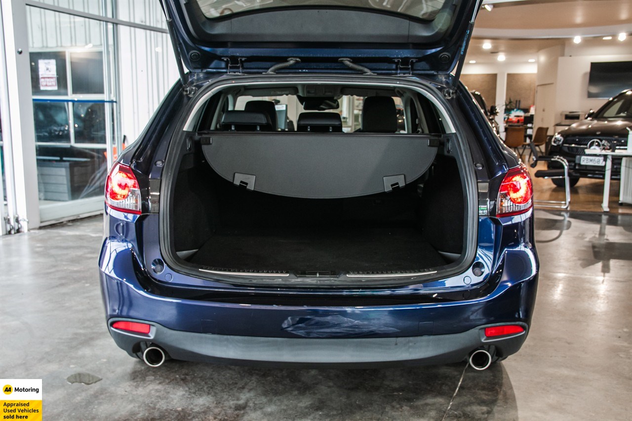 2013 Mazda Atenza