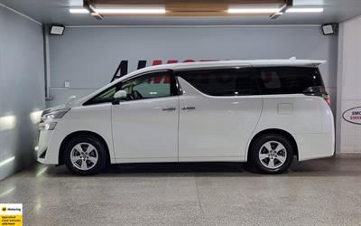 2019 Toyota Vellfire - Thumbnail