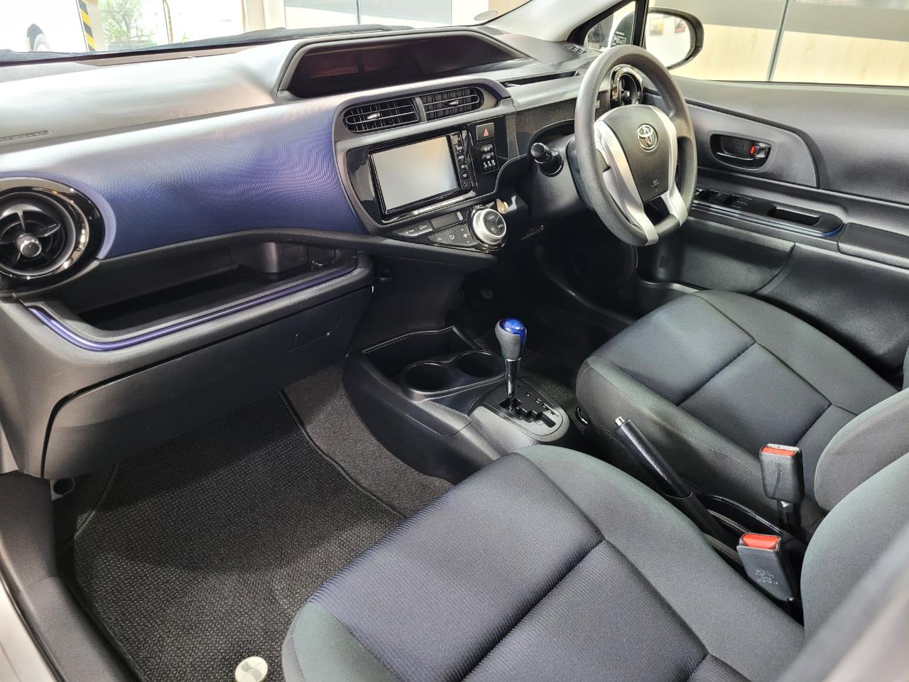 2016 Toyota Aqua
