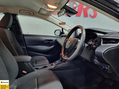 2020 Toyota Corolla - Thumbnail