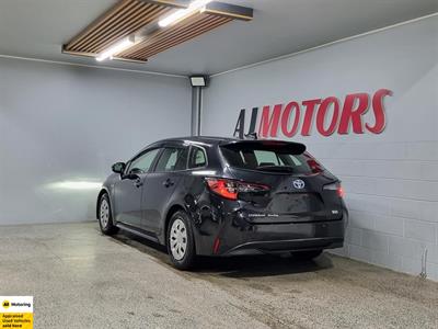 2020 Toyota Corolla - Thumbnail