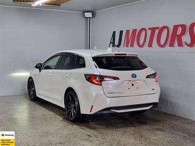 2020 Toyota Corolla - Thumbnail