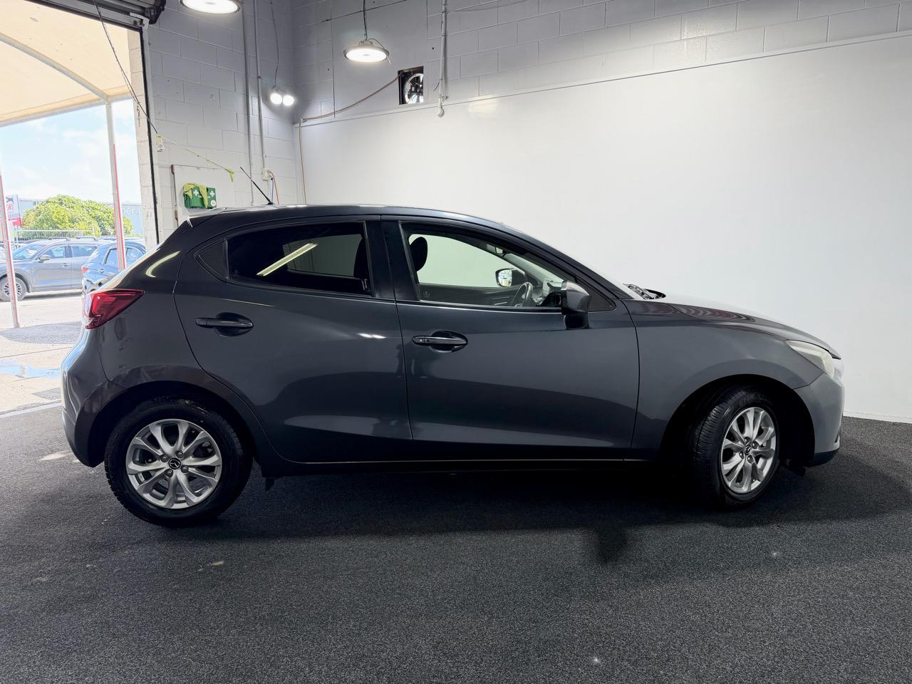 2015 Mazda Demio