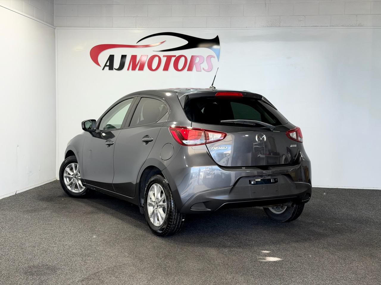 2015 Mazda Demio