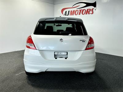 2016 Suzuki Swift - Thumbnail