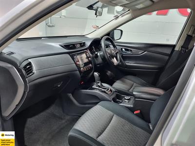 2021 Nissan X-Trail - Thumbnail