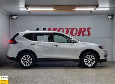 2021 Nissan X-Trail - Thumbnail