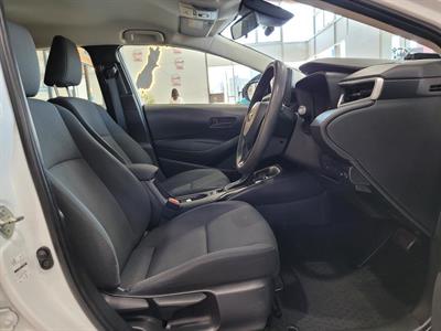 2022 Toyota Corolla - Thumbnail