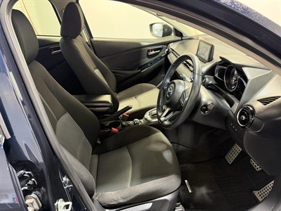 2017 Mazda Demio - Thumbnail