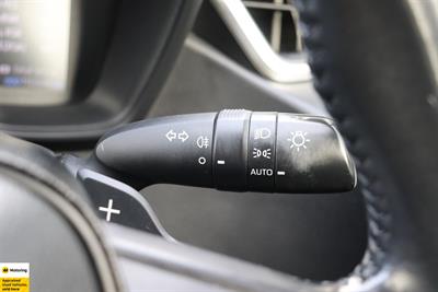 2020 Toyota Corolla - Thumbnail