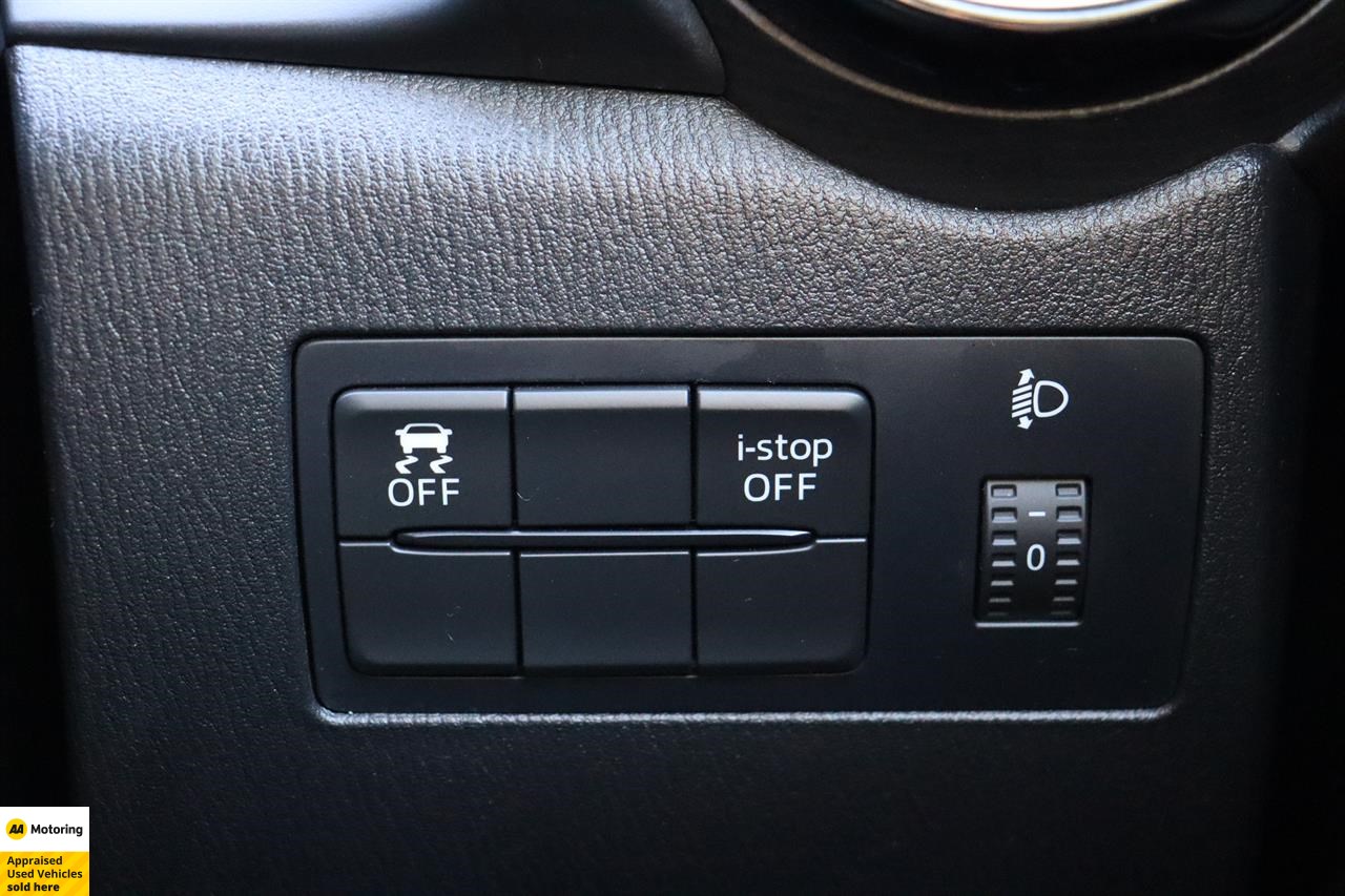 2015 Mazda Demio