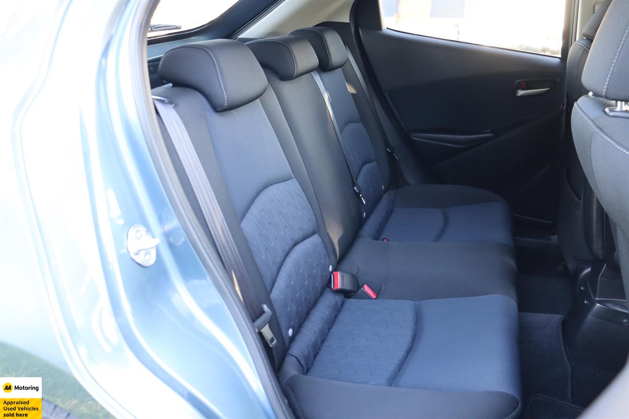 2015 Mazda Demio