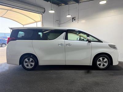 2020 Toyota Alphard - Thumbnail