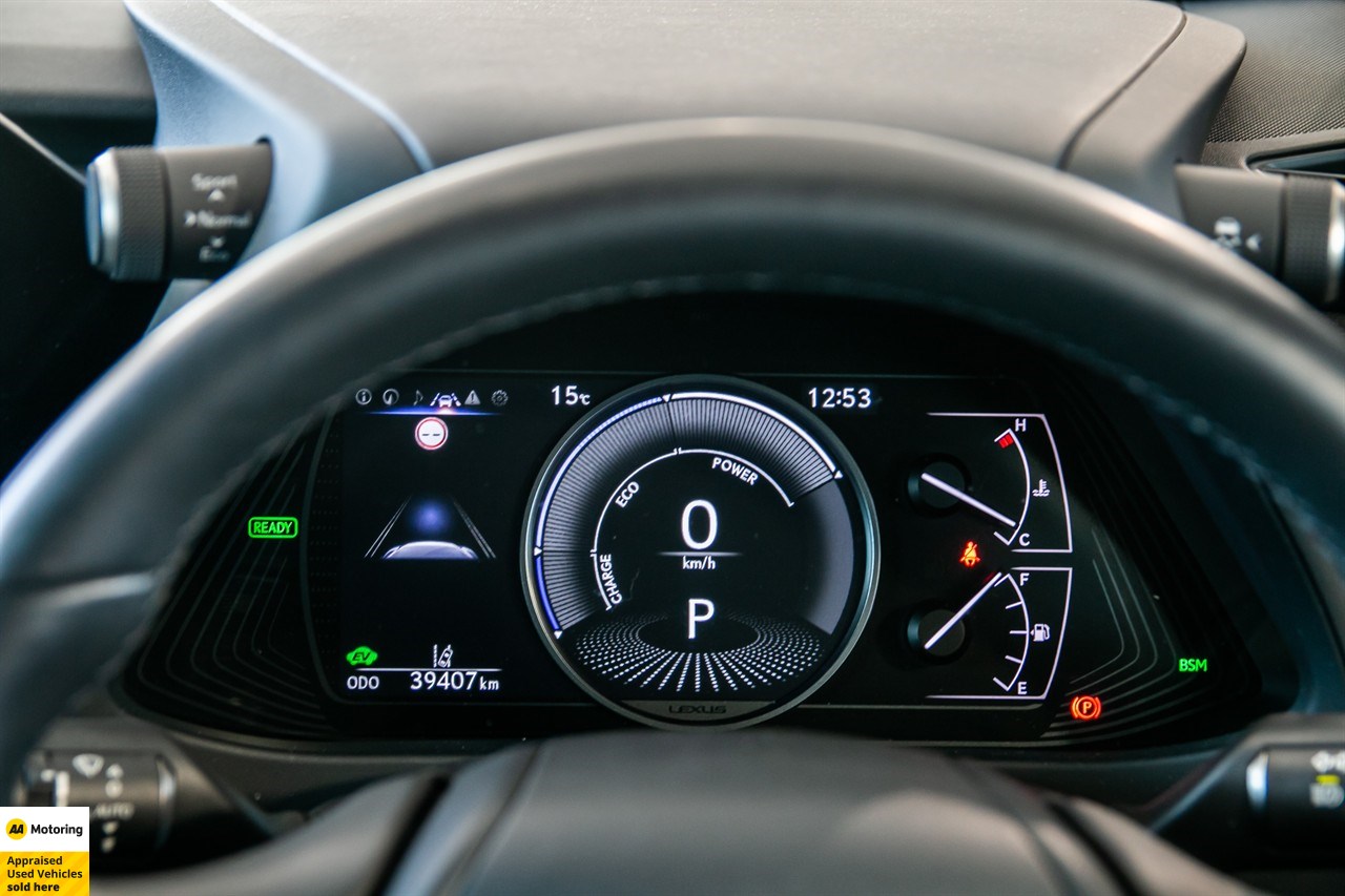 2023 Lexus UX 250h