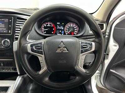 2019 Mitsubishi Triton - Thumbnail