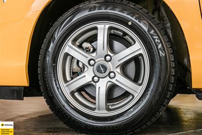 2014 Toyota Aqua - Thumbnail