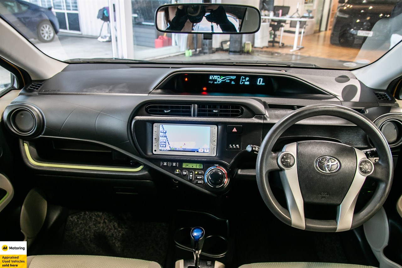 2014 Toyota Aqua