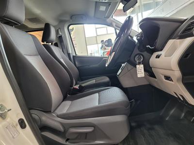2019 Toyota Hiace - Thumbnail